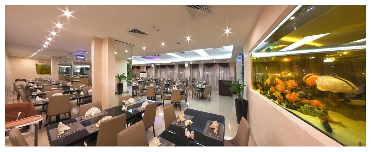 Nova Park Hotel Sharjah Bagian luar foto