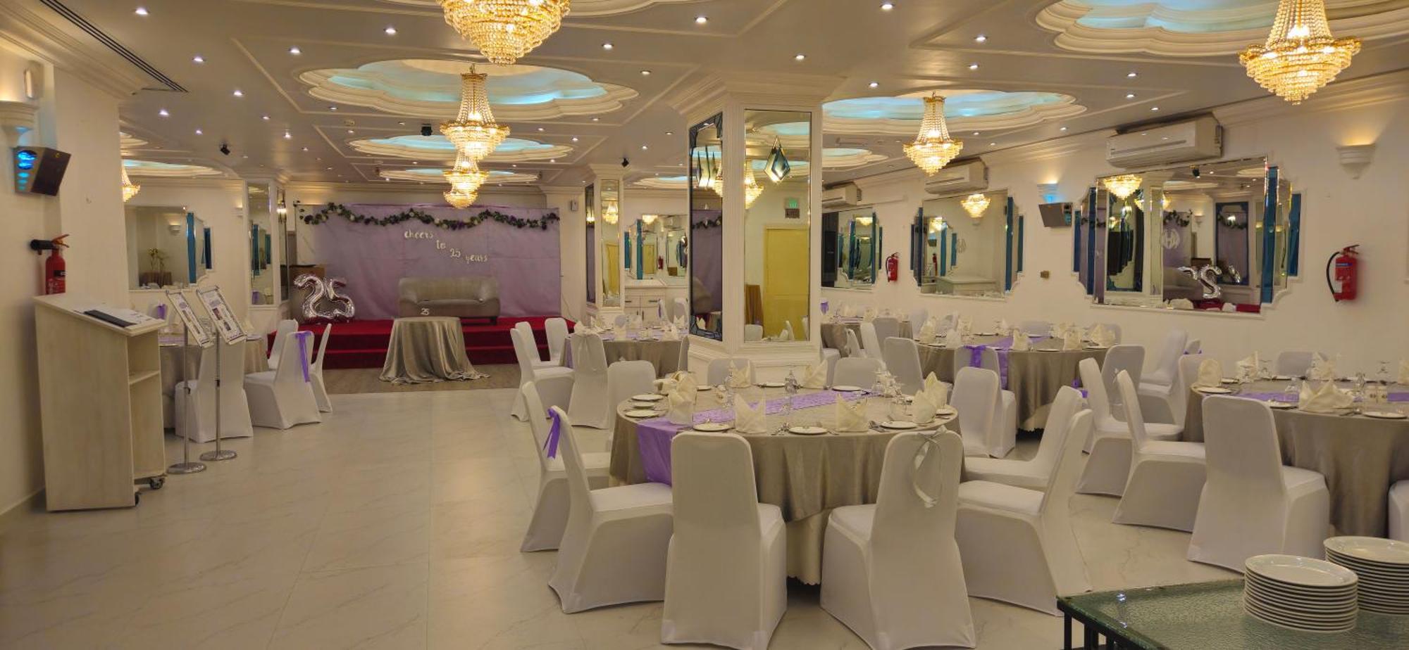 Nova Park Hotel Sharjah Bagian luar foto